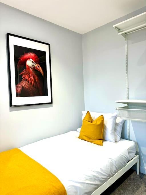 Bournemouth Getaway: 3Br Apartment Near Beach Luaran gambar