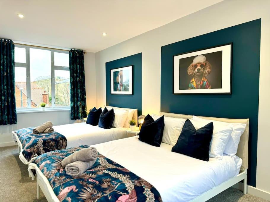 Bournemouth Getaway: 3Br Apartment Near Beach Luaran gambar